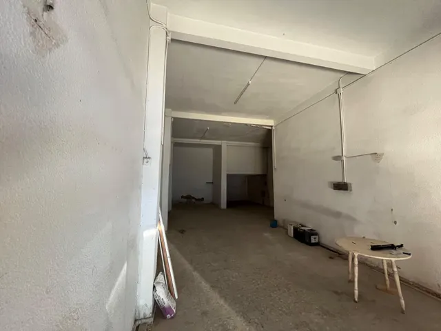 Local en calle Antares con gran altura y 99 m2 — Ideal para tu próximo proyecto — 2