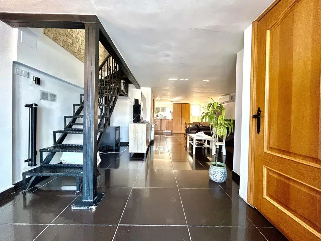 Preciso chalet adosado totalmente reformado, idoneo para familias — 5
