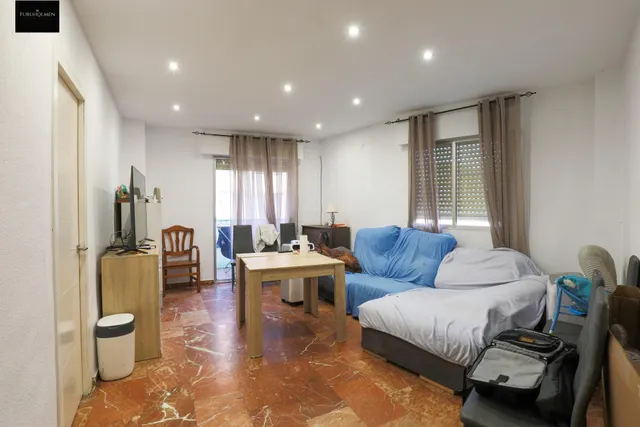 Amplio Piso de cuatro habitaciones en el corazón de Durcal — 7
