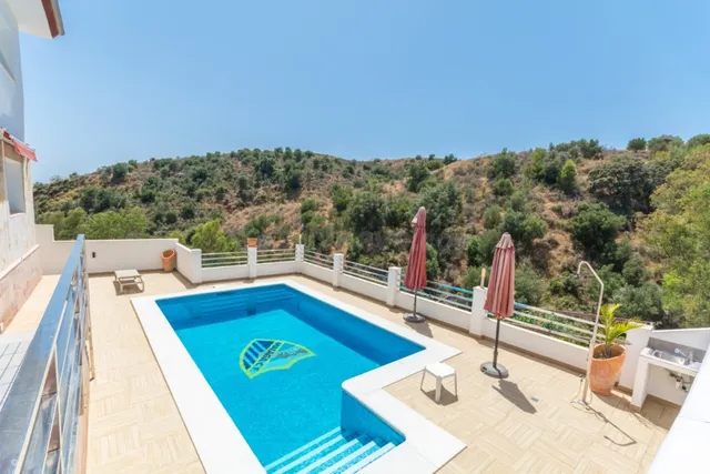 Chalet 5 habitaciones 363m² en venta - Riviera del sol