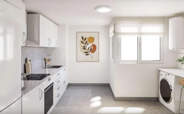 PISO DE 3 DORMITORIOS EN TORRE DEL MAR, MÁLAGA - foto 4