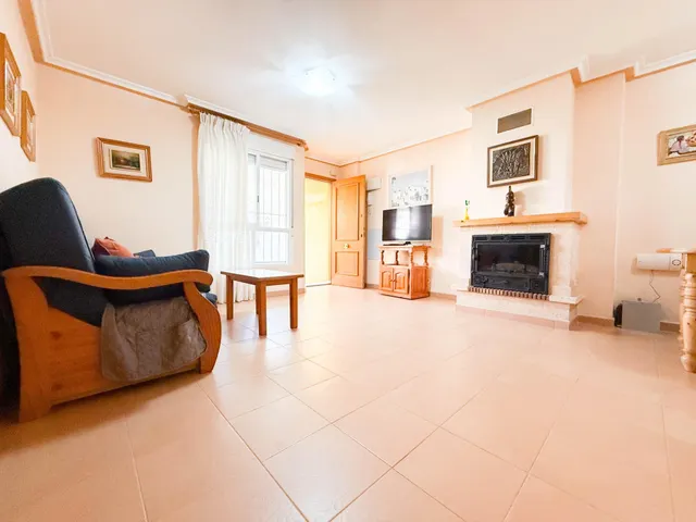 Tu casa en Santa Pola con chimenea y piscina — 6