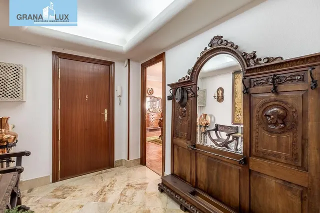 GRAN PISO EN CALLE RECOGIDAS — 23