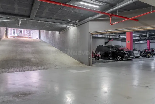 Parking en alquiler - Eixample — 2