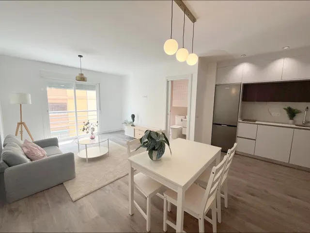 Precioso apartamento a a estrenar con patio. Entorno de calle Hilera. — 6