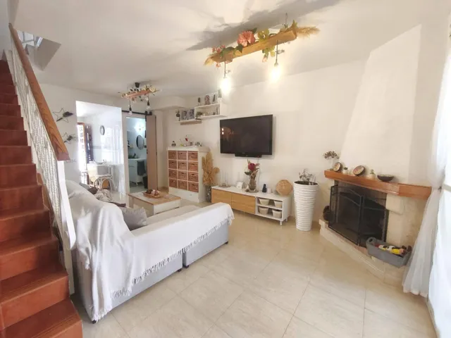 Vivienda amplia en perfecto estado en la zona alta de Gran Alacant, con piscina, parking y todos los servicios a pie — 7