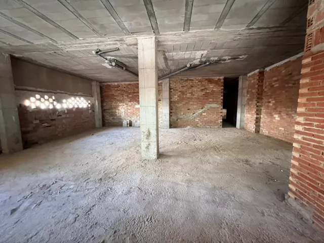 LOCAL COMERCIAL EN ALQUILER EN EL CENTRO DE LA UNÓN — 12
