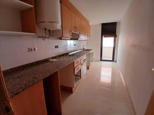 Amplio Piso con 3 habitaciones en Av. Catalunya - foto 5