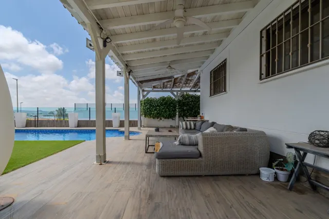 Villa 3 habitaciones 270m² en venta - La marina — 4