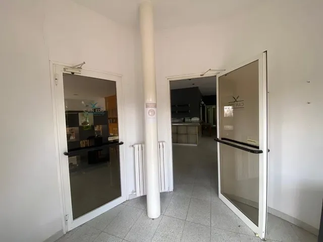 Terreno + Masía en venta en Bellaterra — 39