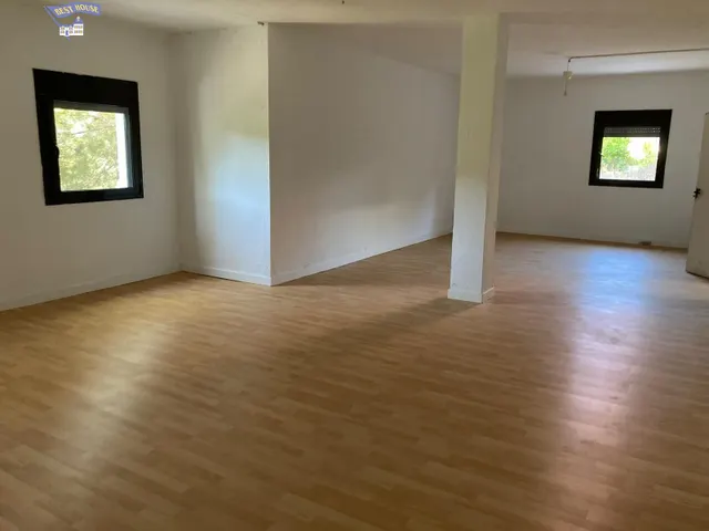 EXCLUSIVA VILLA DE DISEÑO CON PISCINA PRIVADA, VISTAS PANORÁMICAS Y 1.760 M2 DE PARCELA — 21