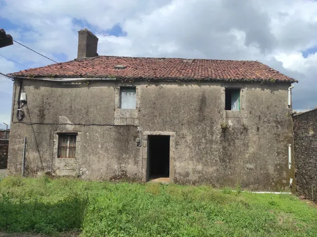 CASA DE PIEDRA PARA RESTARAR EN MEIXONFRIO — 2