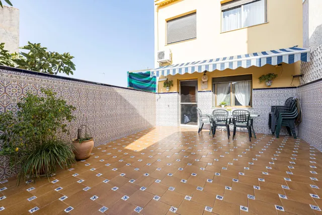 CASA TIPO ADOSADA EN EL CENTRO DE MOLINA DE SEGURA — 2