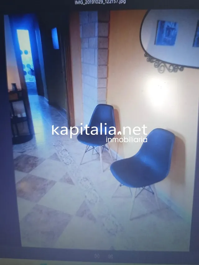 Estupendo piso a la venta en Valencia . — 10