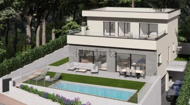 ST ANTONI DE CALONGE: CHALET DE ALTO STANDING DE NUEVA CONST - foto 2