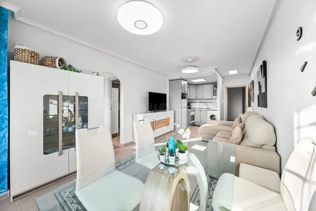 APARTAMENTO DE 2 DORMITORIOS 1 BAÑO EN LA MATA (TORREVIEJA) - foto 3