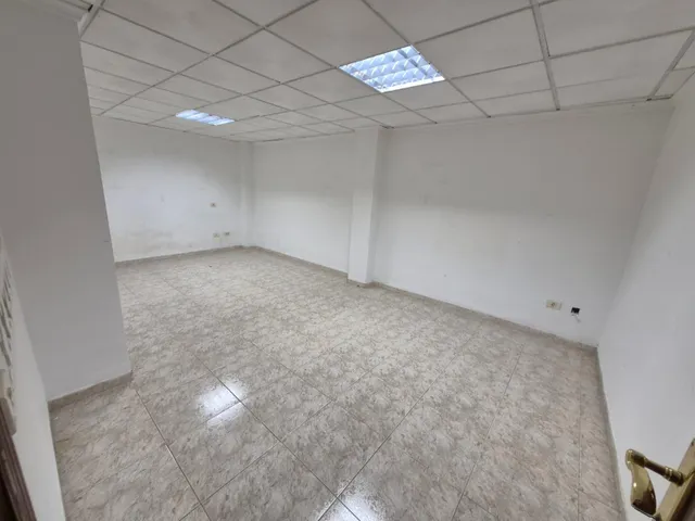 Local Comercial  - Oportunidad Única — 11