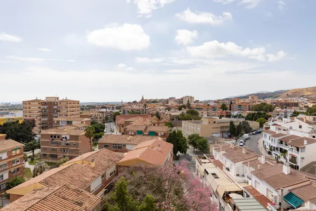 PISAZO EN MOTRIL — 25