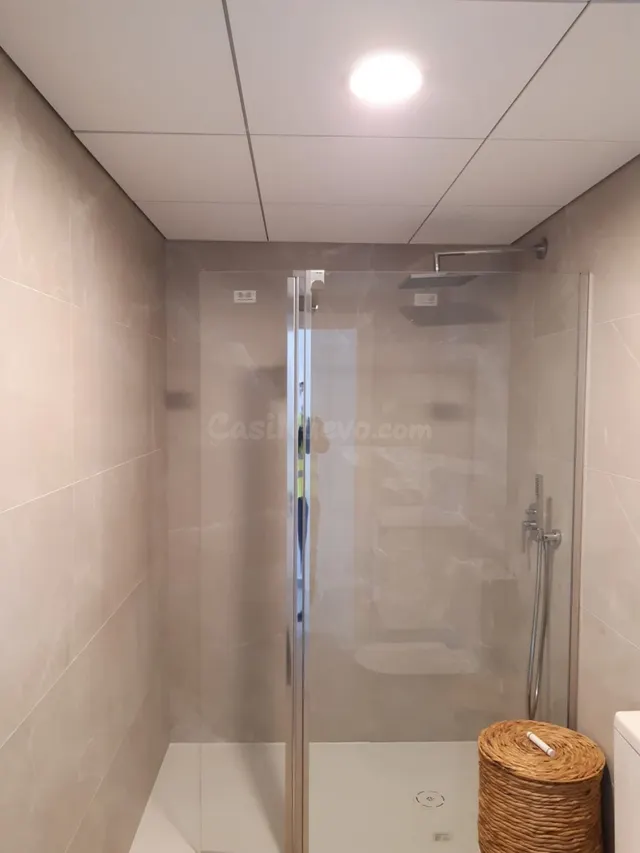 Vivienda AMUEBLADA ,,con gran terraza de 40 metros — 46