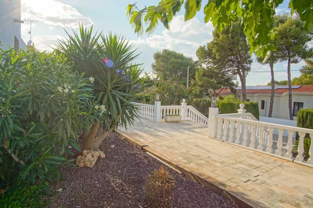 Villa 6 habitaciones 426m² en venta - Las rotas — 50