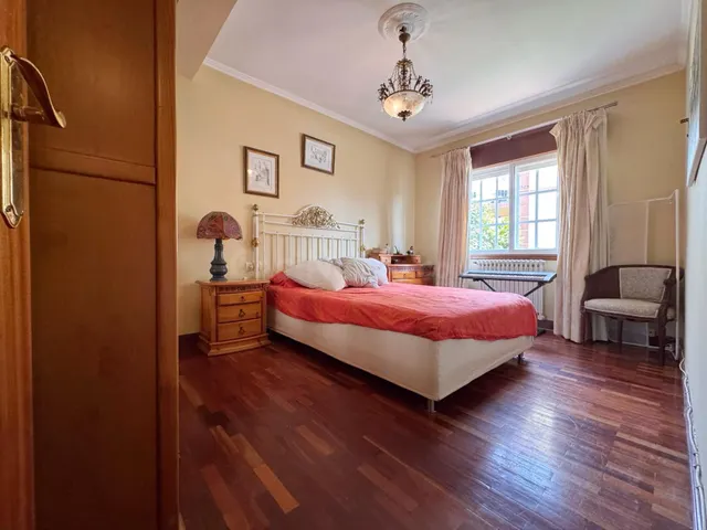 CASA CON VISTAS AL MAR ENTRE MARÍN Y PONTEVEDRA — 38