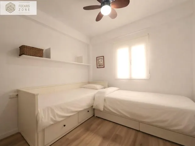 VIVA LA ESENCIA DE UN BARRIO AUTÉNTICO DE MÁLAGA — 20