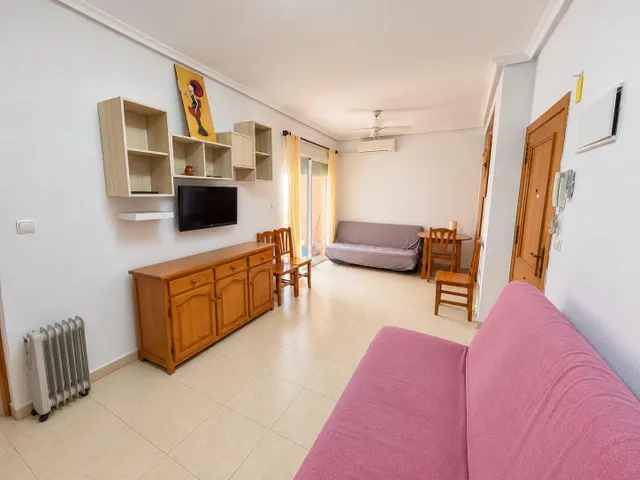 Estudio en venta en Torrevieja, a 700 m de la Playa del Cura — 7