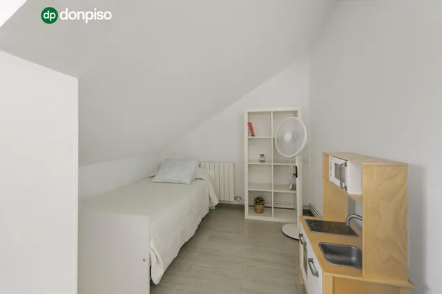Ático en venta en La Zubia — 17