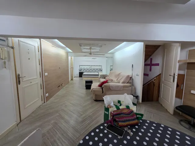 LOCAL + LOFT EN EL BARRIO DEL PLA — 7