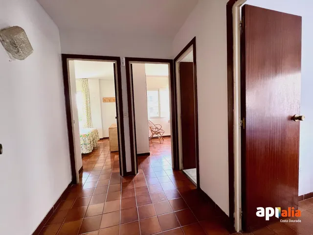 PISO EN SALOU DE 3 habitaciones — 32