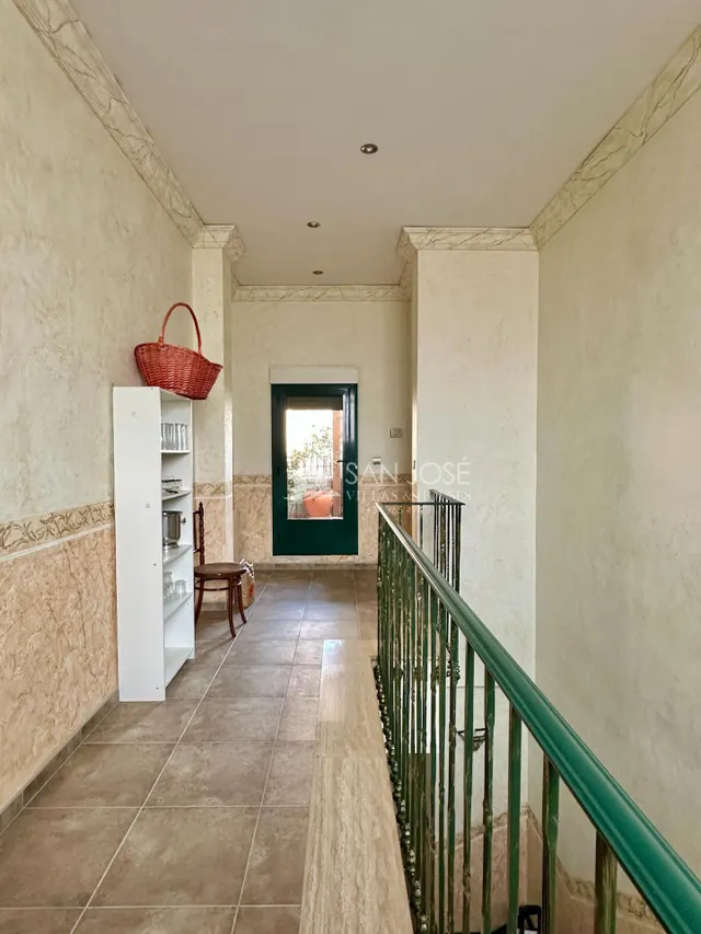 SE VENDE CASA EN MUY BUEN ESTADO EN EL CENTRO DE ASPE — 42