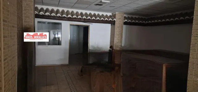 ¡¡ LOCAL BAJO MAS ENTRESUELOS DE 120M EN CADA PLANTA.!! — 2