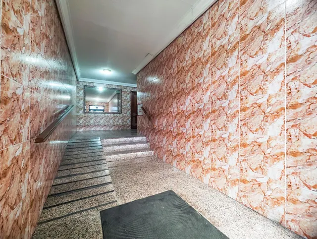 Piso en venta en Calle Menendez Pelayo - foto 3