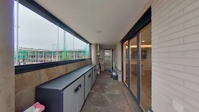 ¡SE ALQUILA!! Impresionante vivienda de tres habitaciones con terraza de 50m2 en la zona de La Garena. — 18