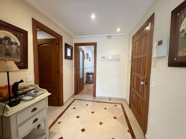 Excepcional apartamento en alquiler SOLO DE LARGA TEMPORADA  - foto 4