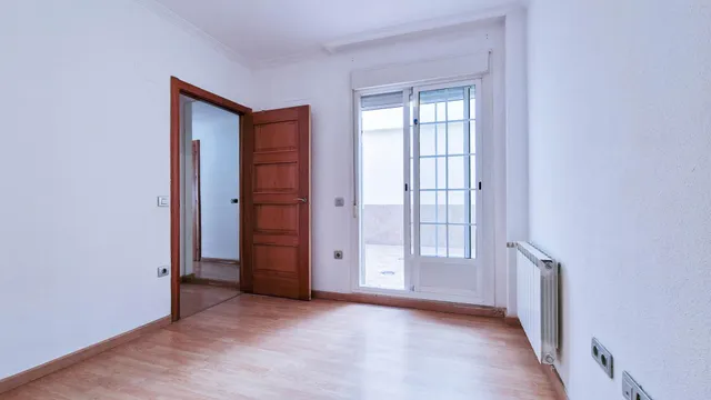 Adosado sin muebles en ciudad jardín — 22