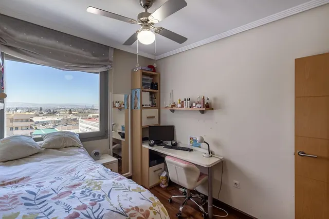 EXCLUSIVO PISO EN ARABIAL — 16