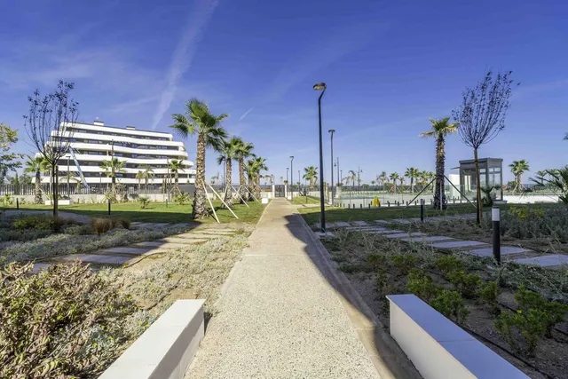 Ático 4 habitaciones 156m² en venta - Centro — 45