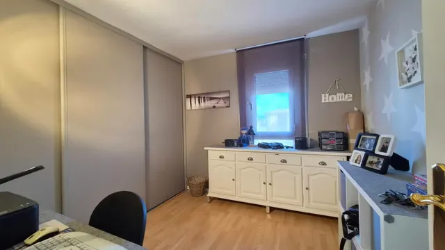 Pis de 5 habitacions a La Parada — 16