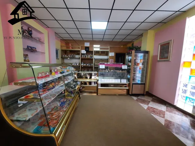 CASA CON NEGOCIO DE ALIMENTACIÓN ARTESANAL EN PLENO FUNCIONA - foto 5