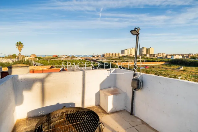 Casa de 3 plantas con magnifica terraza — 35