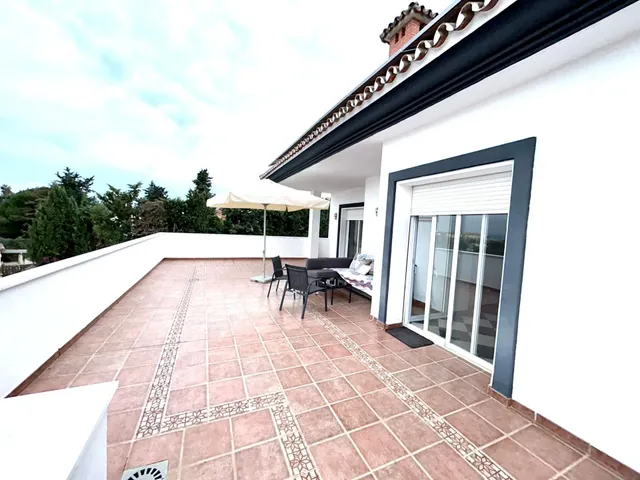 Fantástica villa mediterránea en venta — 14