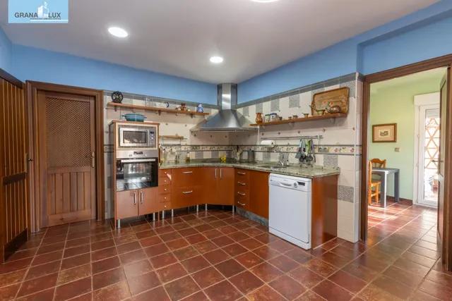 Exclusiva vivienda con piscina en Viñas del Rey — 11