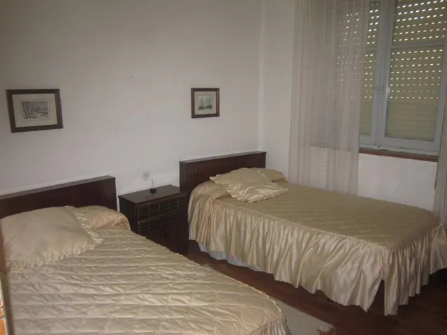 SE VENDE CASA EN EL CENTRO DE VALENCIA DE DON JUAN — 16