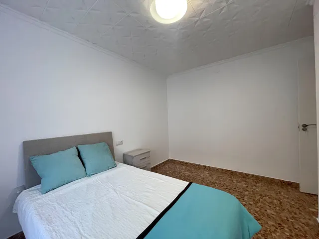 ¡Atención Inversores! Gran piso reformado Llave en Mano; en Requena con Alta Rentabilidad (Hasta 18%) — 42