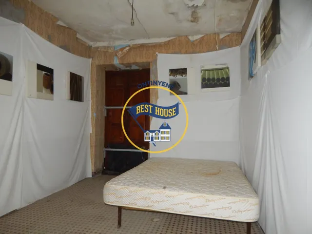 OPORTUNIDAD RESTAURANTE EN VENTA CON CASA EN BOCAIRENT — 29