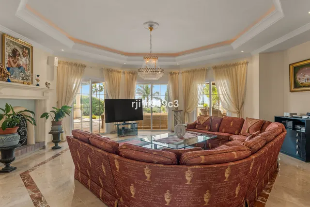 Chalet 4 habitaciones 571m² en venta - Marbella — 3