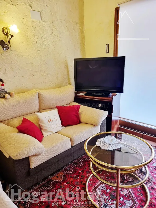 ¡ZONA DEL AYUNTAMIENTO! CASA AMPLIA Y REFORMADA CON PISCINA  - foto 5