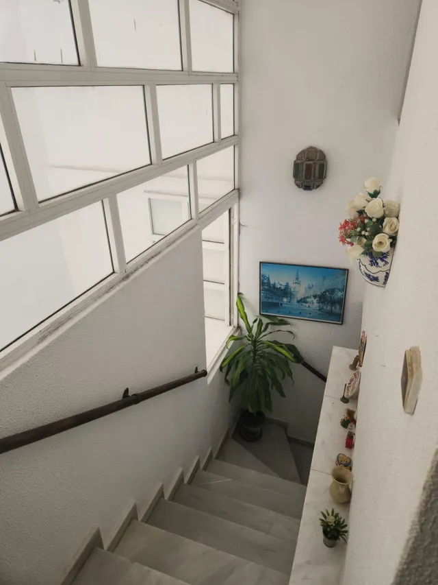 CASA SOLA EN UN LUGAR EMBLEMÁTICO — 34