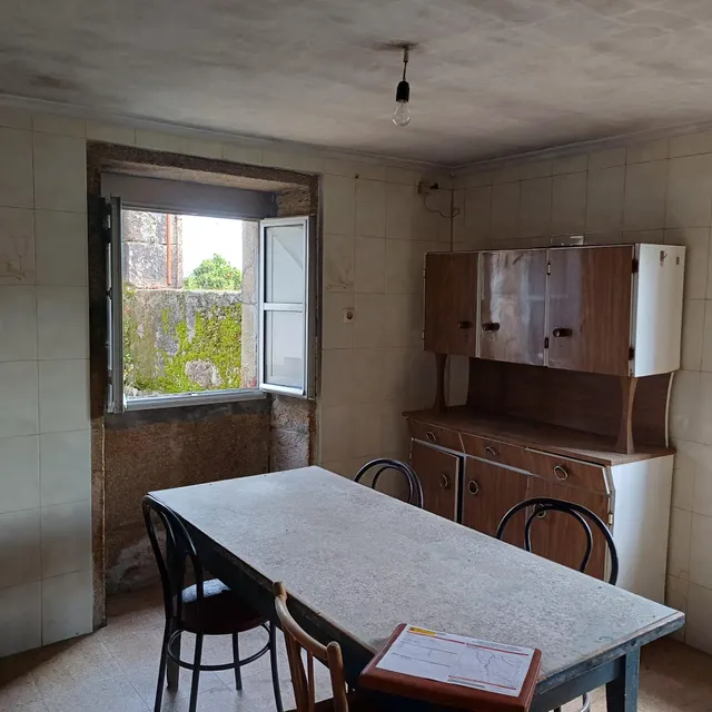 CASA EN VENTA PARA RESTAURAR — 17